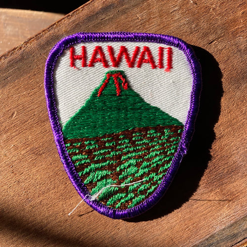 Vintage Hawaii patch with Volcano